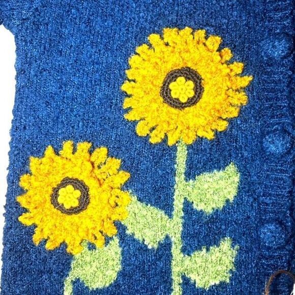 Belle Pointe Vintage Blue Cardigan Sweater with 3D Sunflower Embellishments - Picture 6 of 14